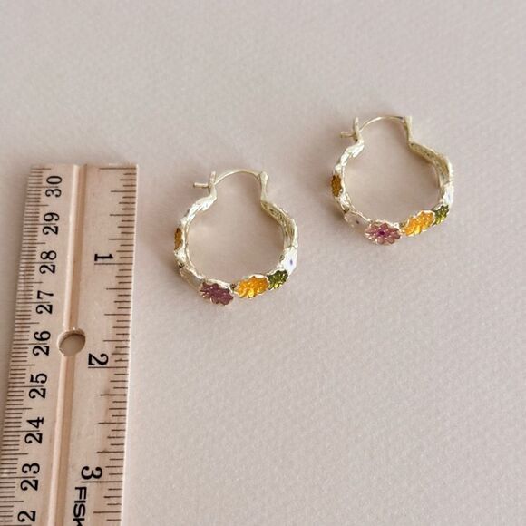 Flower hoop earrings S819 - Picture 3 of 3